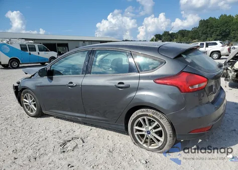 2018 Ford Focus Se z USA, uszkodzony, nr VIN 1FADP3K26JL275083